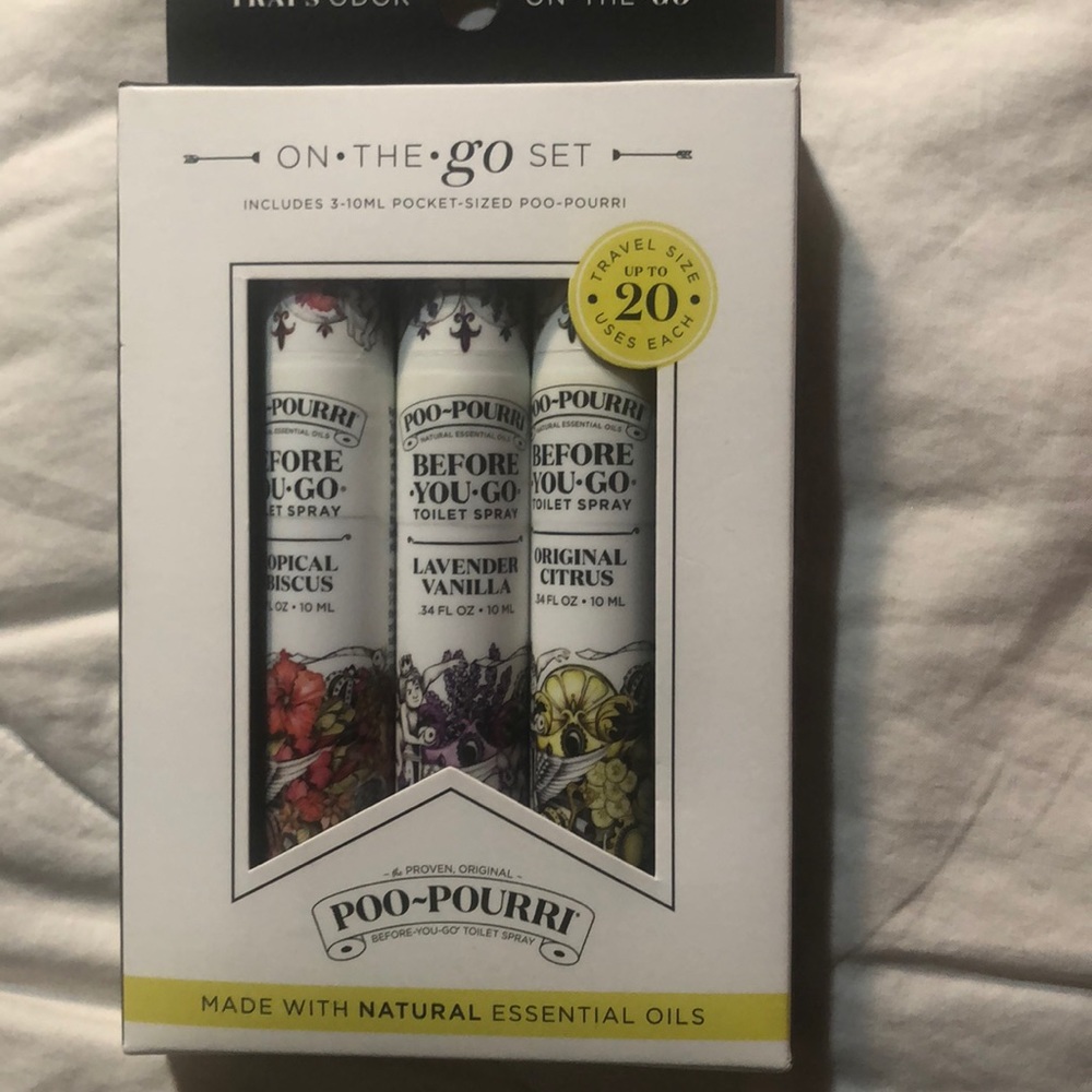 Brand new poo pourre